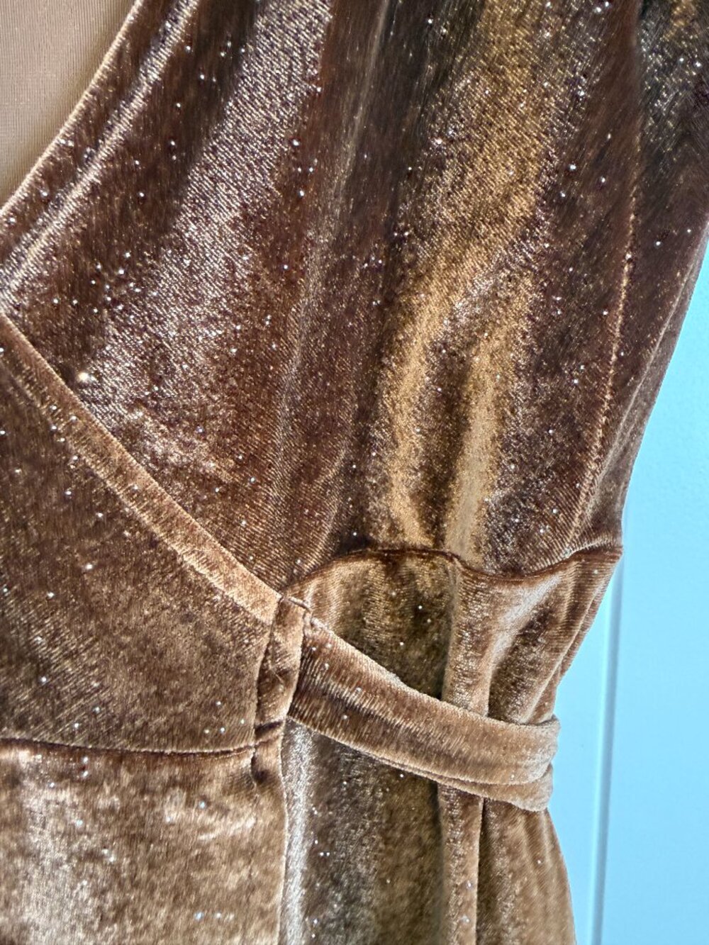 Baltic Børn bronze glitter velvet wrap dress with short flutter sleeves. Size L - Picture 4 of 8